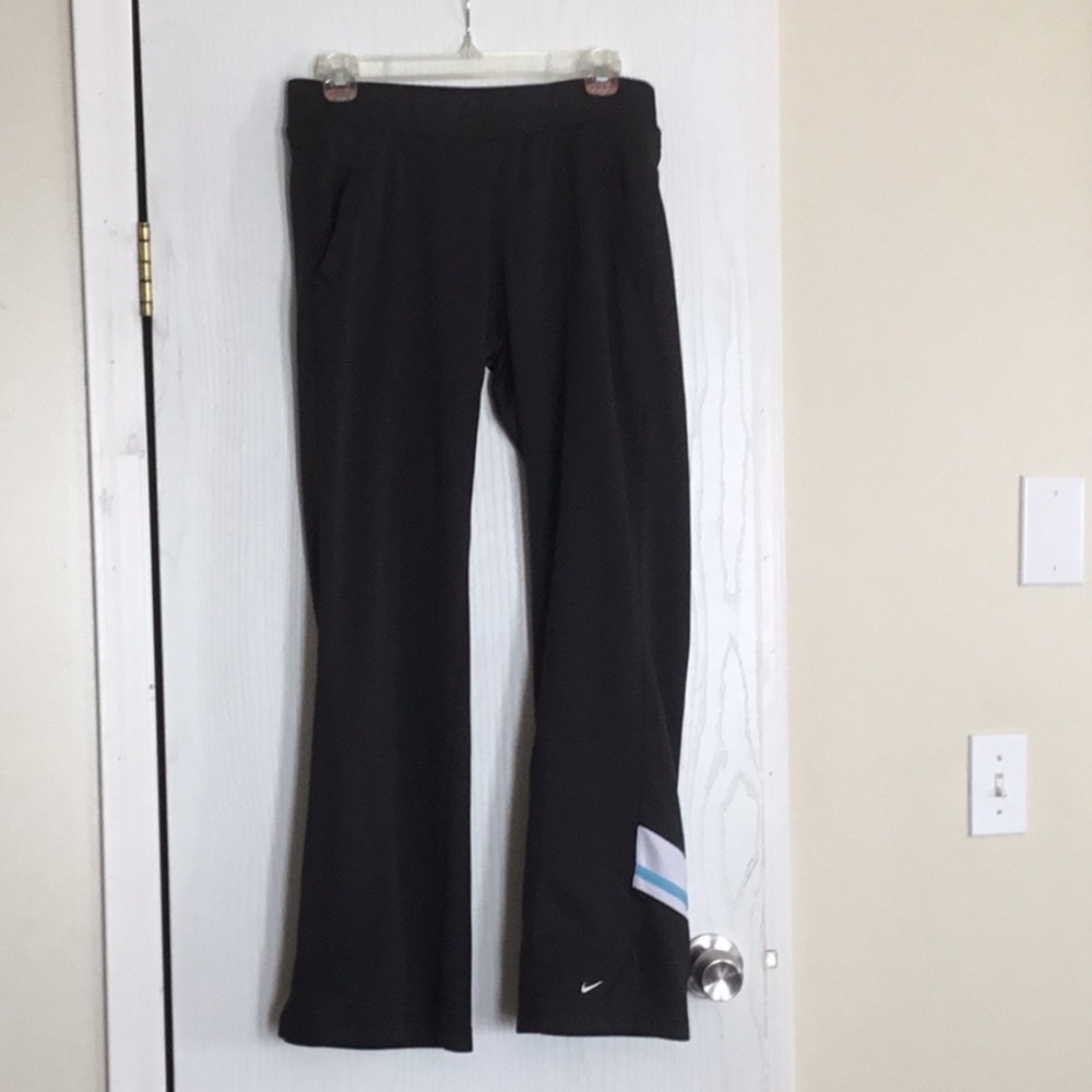 Nike legging, yoga pants, size M